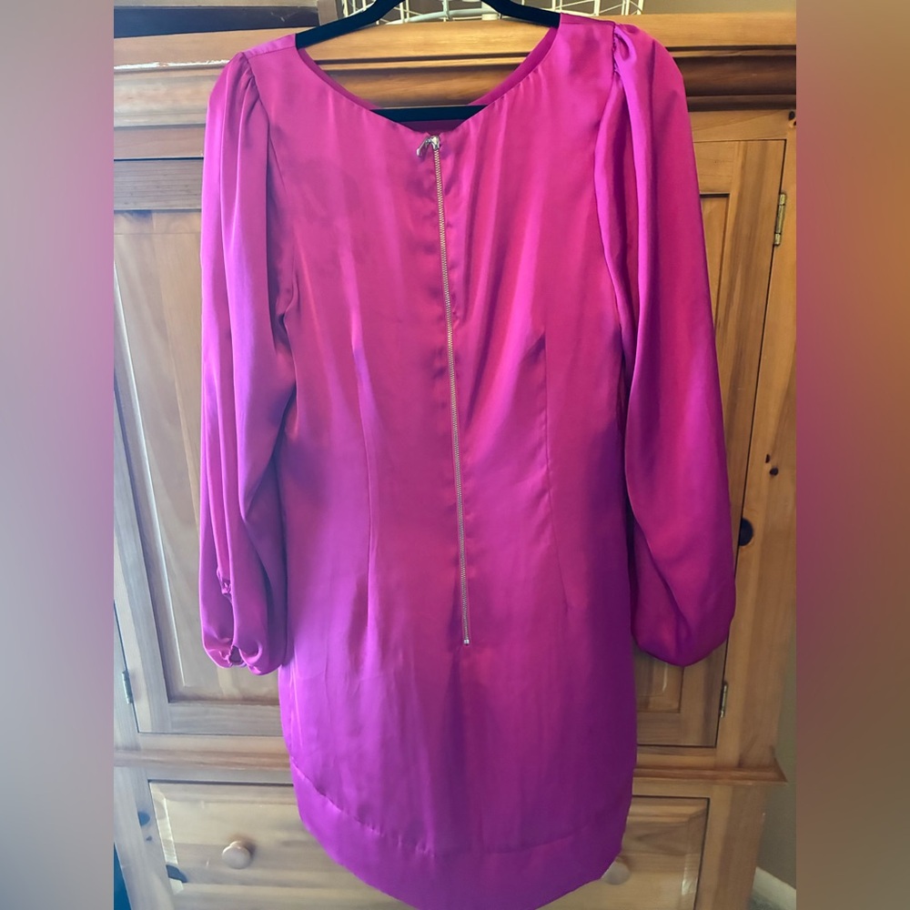 Women's Fuchsia Long Sleeve Dress with Center Zip
